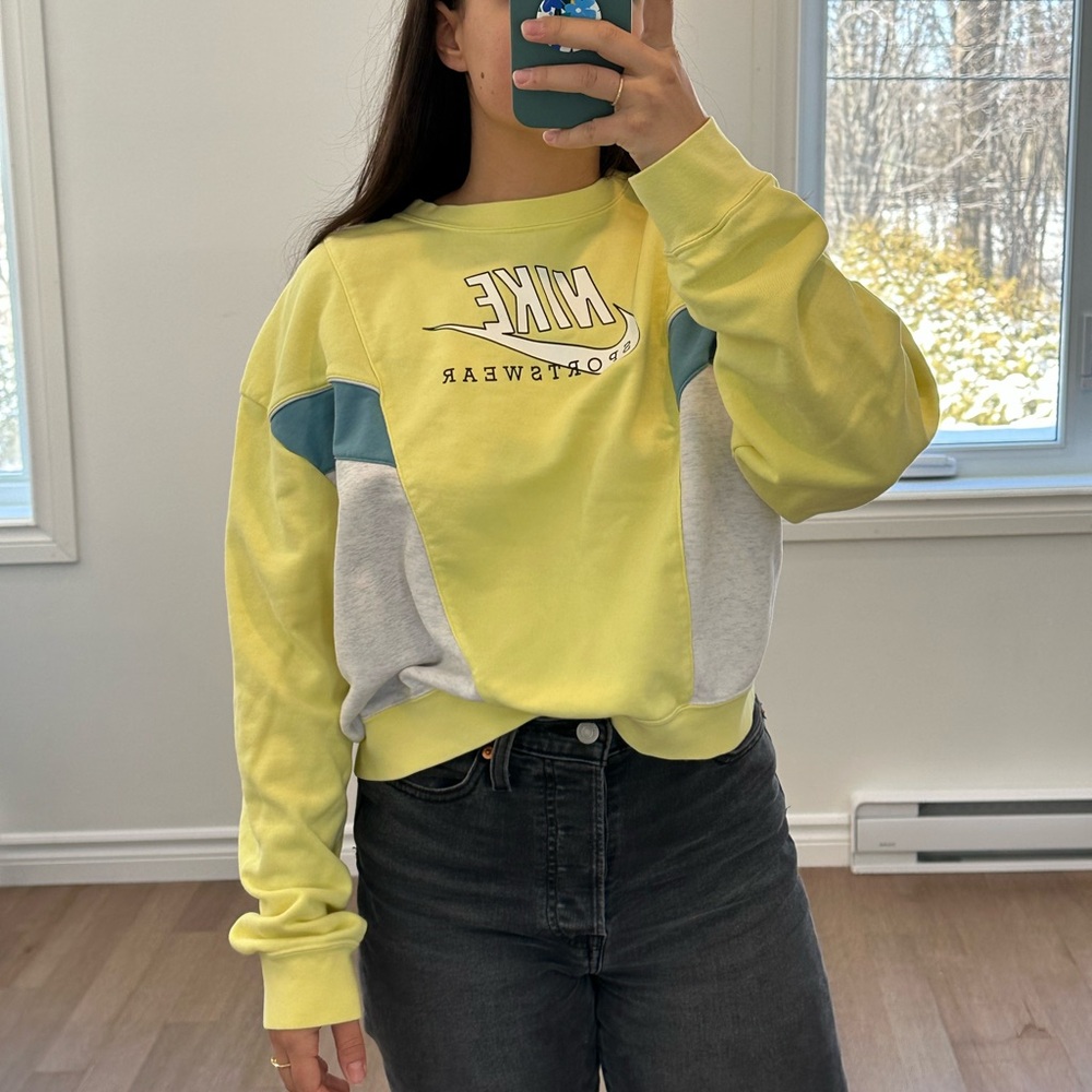 Nike Yellow and Blue Sweatshirt